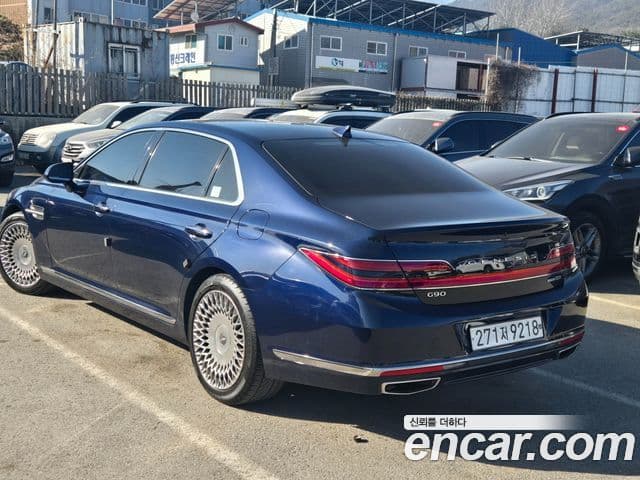 Genesis G90 Luxury, 2020 2