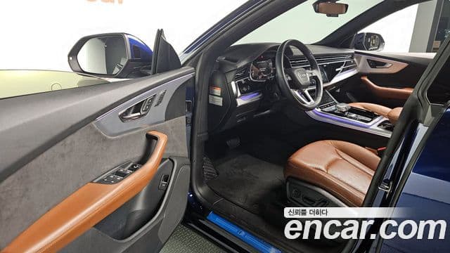 Audi Q8 (4M) Premium, 2021 10