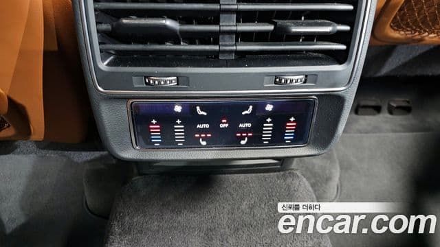 Audi Q8 (4M) Premium, 2021 19