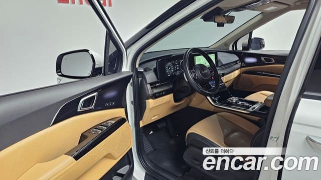 Kia Carnival 4세대 Signature, 2023 10