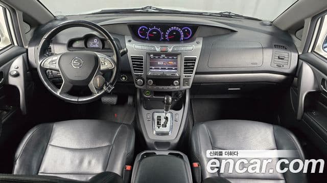 KG모빌리티(SsangYong) Korando 투리스모 high крыша, roof, 2017 7