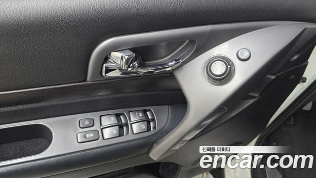 KG모빌리티(SsangYong) Korando 투리스모 high крыша, roof, 2017 18