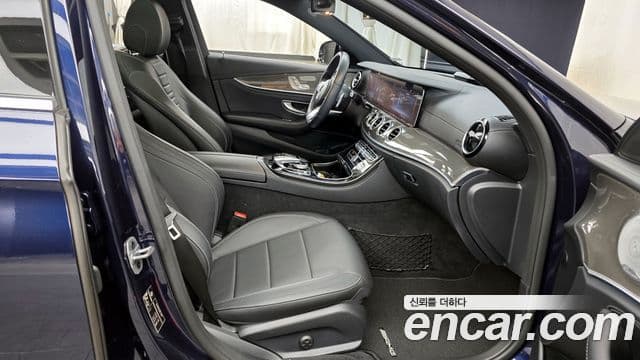 Mercedes-Benz E-класс W213 AMG Line, 2019 11