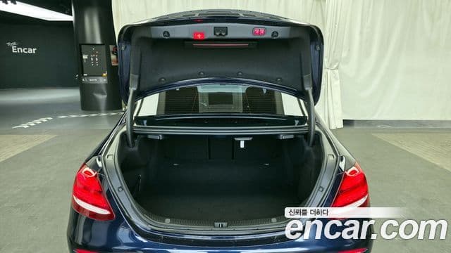 Mercedes-Benz E-класс W213 AMG Line, 2019 20