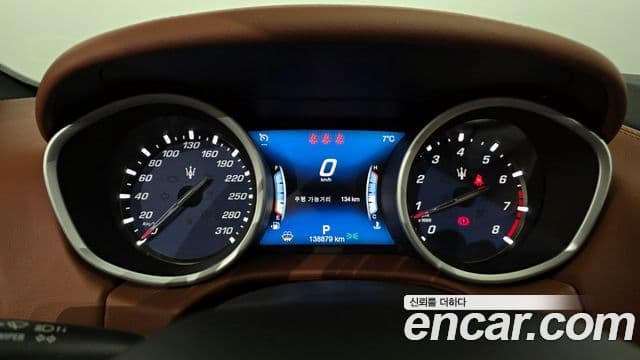 Maserati 기블리 3세대, 2018 8