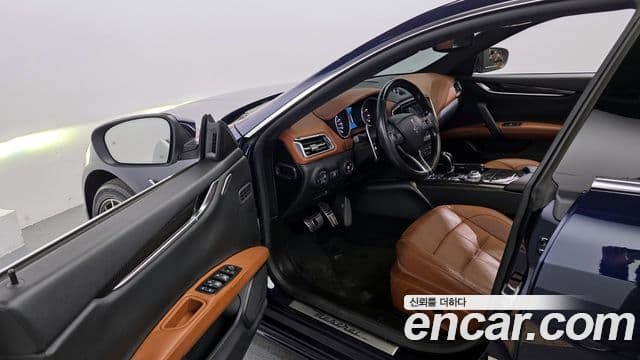 Maserati 기블리 3세대, 2018 10