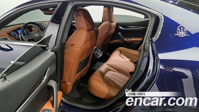 Maserati 기블리 3세대, 2018 11