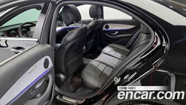 Mercedes-Benz E-класс W213 Avantgarde, 2021 11