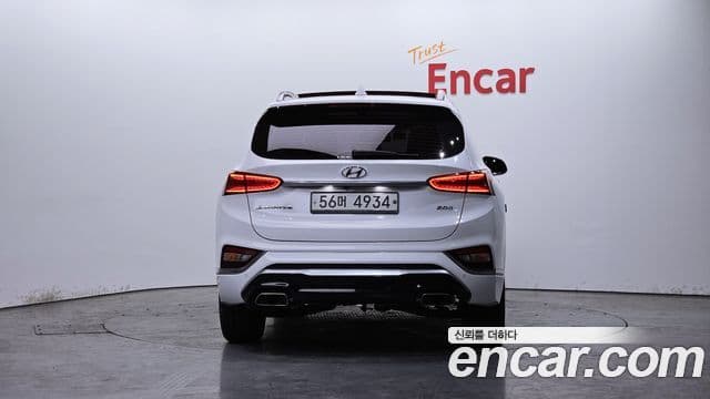 Hyundai Santa Fe TM Inspiration, 2019 4