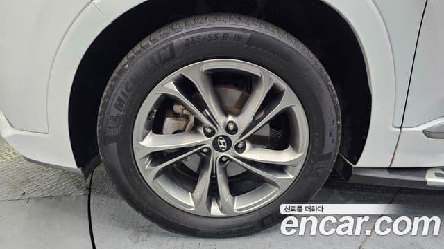 Hyundai Santa Fe TM Inspiration, 2019 все фото