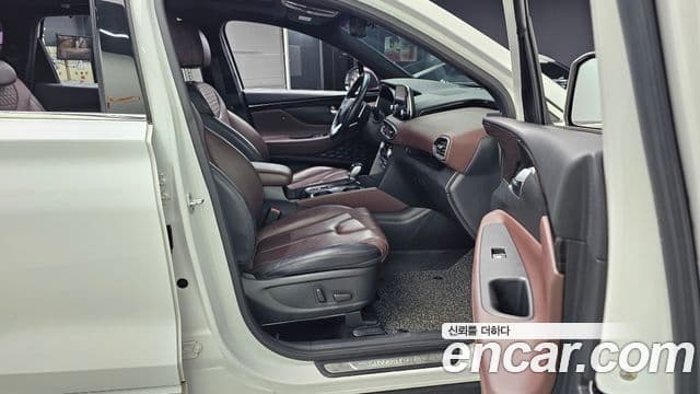 Hyundai Santa Fe TM Inspiration, 2019 11