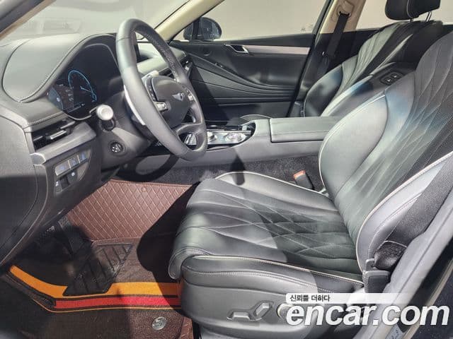 Genesis G80 (RG3) бензин 2.5 турбо AWD, 2024 11