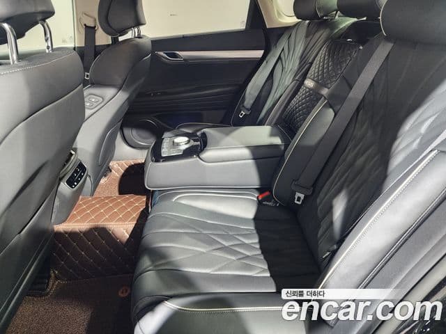 Genesis G80 (RG3) бензин 2.5 турбо AWD, 2024 12