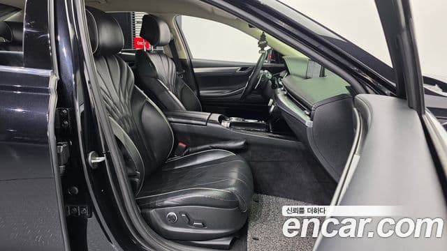 Genesis G80 (RG3) бензин 2.5 турбо 2WD, 2021 11