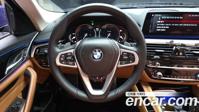 BMW 5시리즈 (G30) 520d Luxury Special Edition, 2018 13