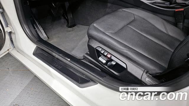 BMW 3시리즈 (F30), 2017 14