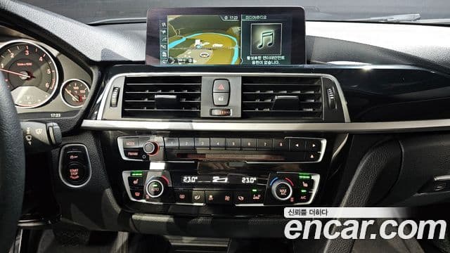 BMW 3시리즈 (F30), 2017 16