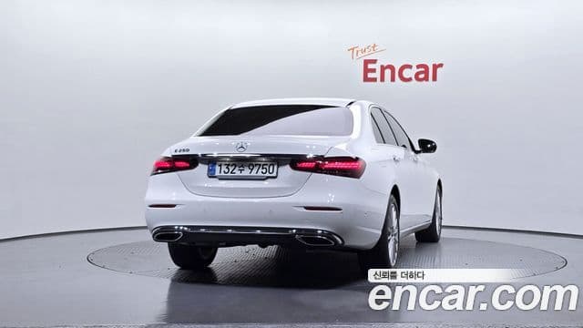 Mercedes-Benz E-класс W213 Exclusive, 2023 4