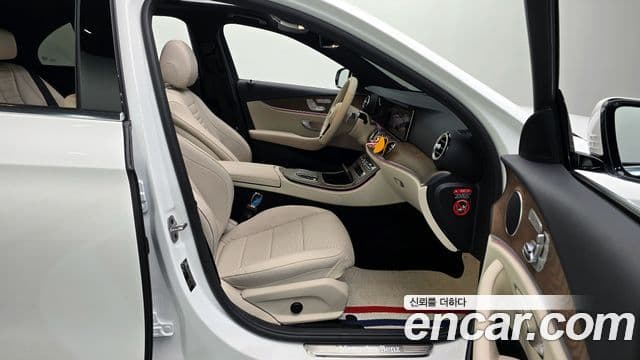 Mercedes-Benz E-класс W213 Exclusive, 2023 10