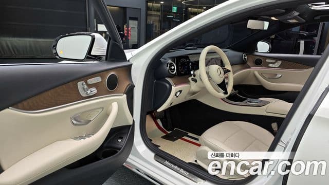 Mercedes-Benz E-класс W213 Exclusive, 2023 11
