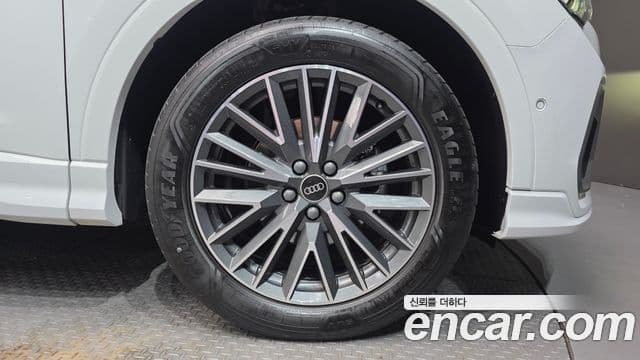 Audi Q3 (F3) Premium, 2023 все фото