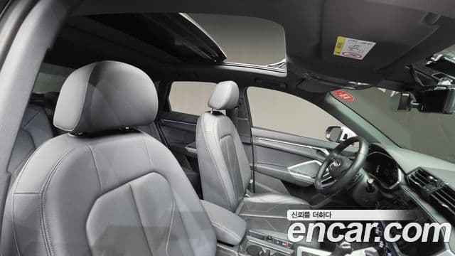 Audi Q3 (F3) Premium, 2023 11