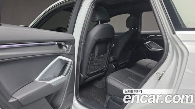 Audi Q3 (F3) Premium, 2023 18