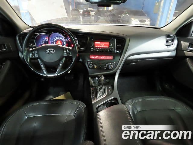 Kia K5 Luxury, 2012 7