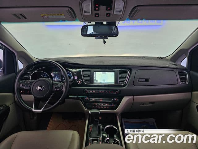 Kia The / новый New Carnival Prestige, 2020 15