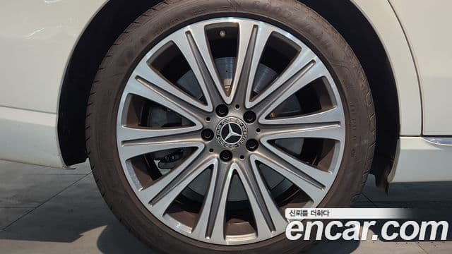 Mercedes-Benz E-класс W213 Exclusive, 2021 3