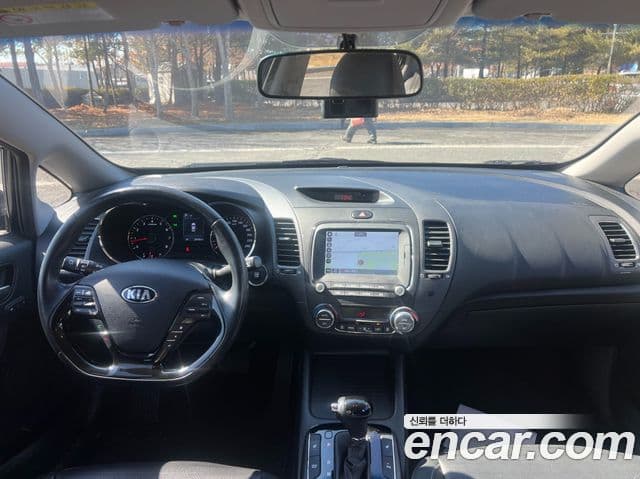 Kia The / новый New K3 Prestige, 2016 12