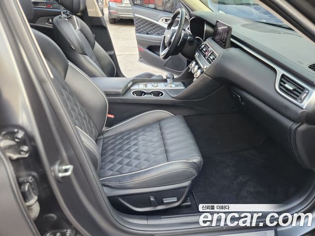 Genesis The / новый New G70, 2021 12