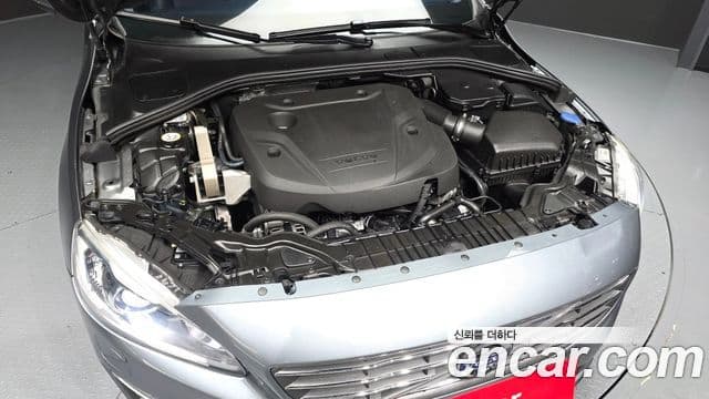 Volvo V60 1세대, 2017 6