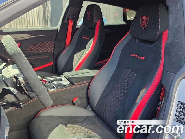 Lamborghini Urus 4.0 V8 Performante, 2023 10