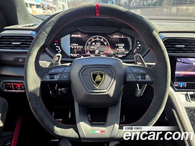 Lamborghini Urus 4.0 V8 Performante, 2023 12