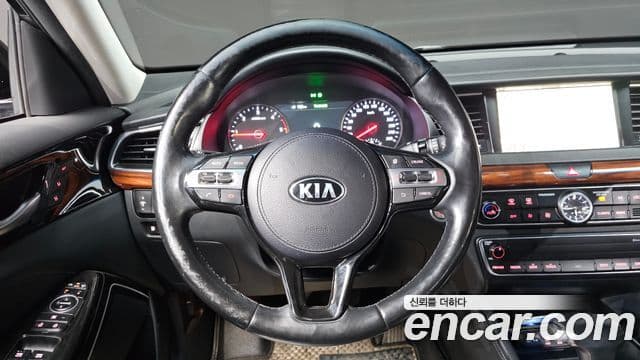 Kia All New K7 2.2 дизель Limited Edition, 2017 14