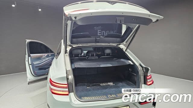 Genesis GV80 купе, 2024 20