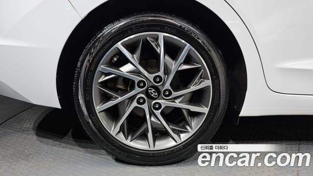 Hyundai The / новый New Avante AD Smart Choice, 2020 все фото