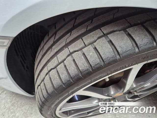 Porsche 718 Boxster, 2017 все фото