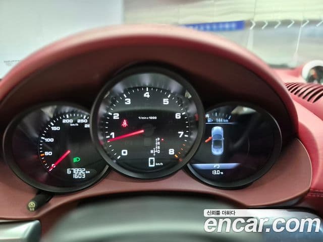 Porsche 718 Boxster, 2017 8