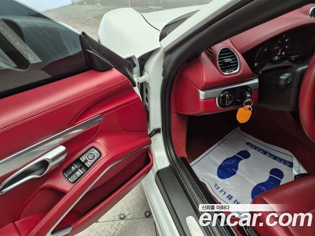 Porsche 718 Boxster, 2017 10