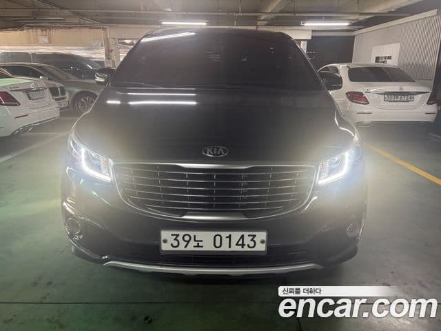 Kia All New Carnival Prestige, 2017 1