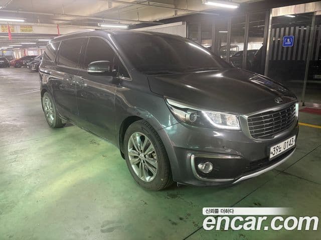 Kia All New Carnival Prestige, 2017 3
