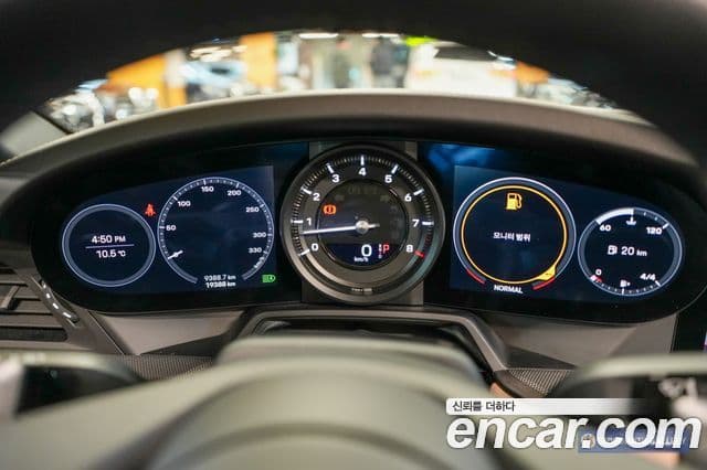 Porsche 911 (992) Targa 4, 2021 11