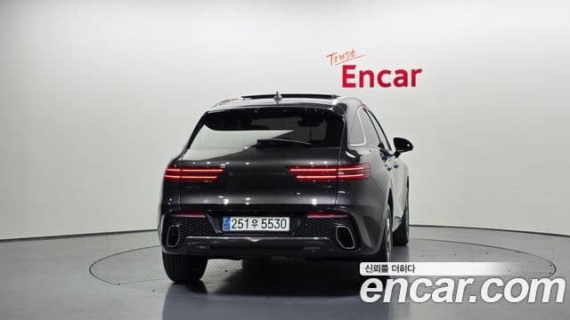 Genesis GV70, 2023 4