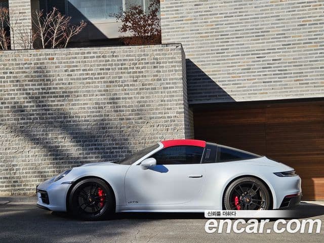 Porsche 911 (992) Targa 4 GTS, 2024 4