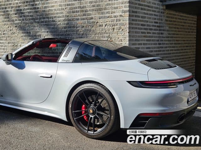 Porsche 911 (992) Targa 4 GTS, 2024 6