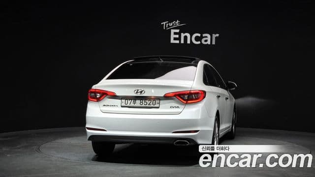 Hyundai LF Sonata 2.0 Smart, 2015 4