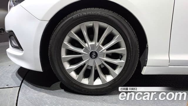 Hyundai LF Sonata 2.0 Smart, 2015 все фото