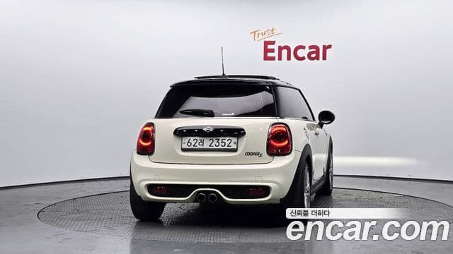 Mini Cooper S 3세대, 2017 4